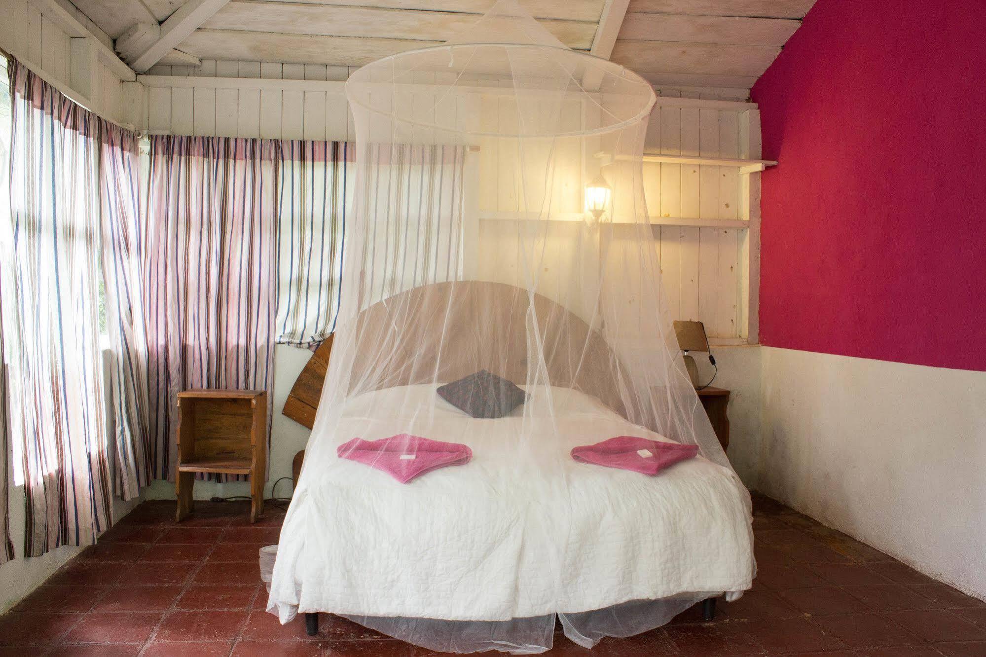 Hotel Y Restaurante La Casa Rosa Santa Cruz La Laguna Ngoại thất bức ảnh